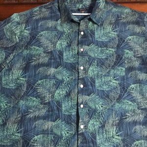 VanHeusen Casual button down